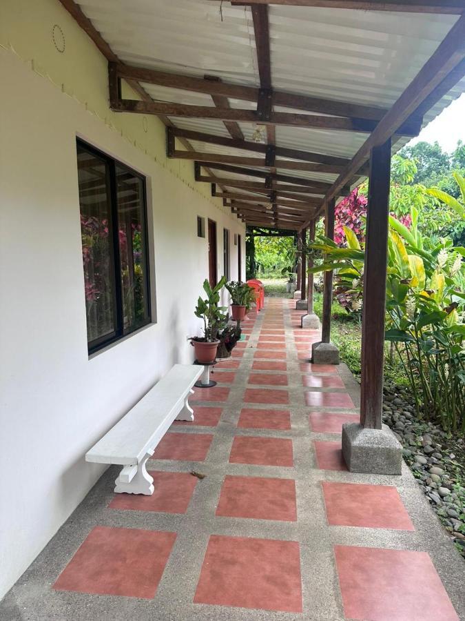 River Side Lodge Horquetas Luaran gambar